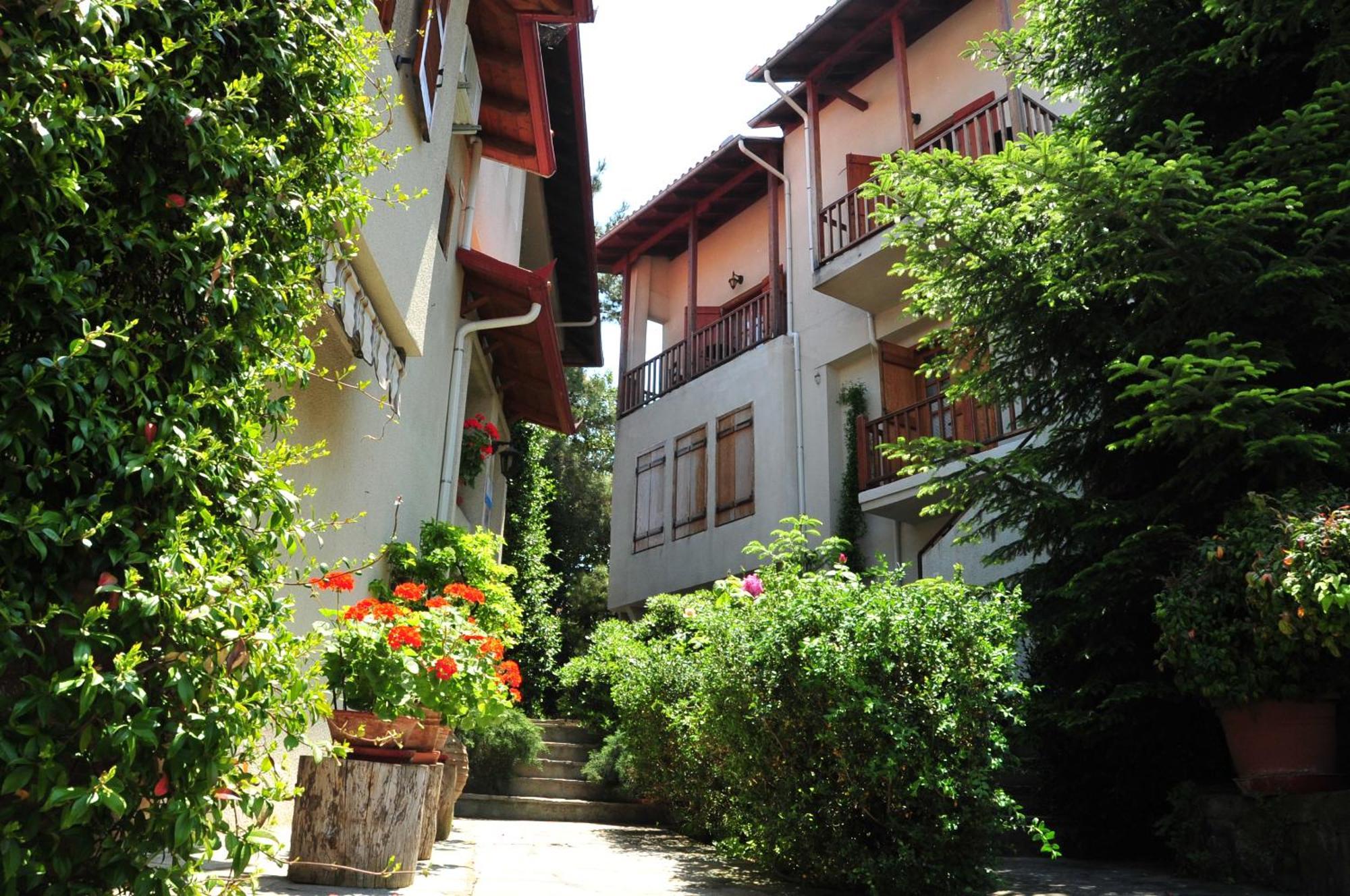 Guesthouse Papanikolaou 리토코론 외부 사진